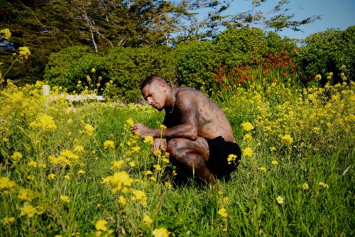 NFL Star Darren Waller Reflects on Setbacks and Comeback in Soulful "In The Valley"