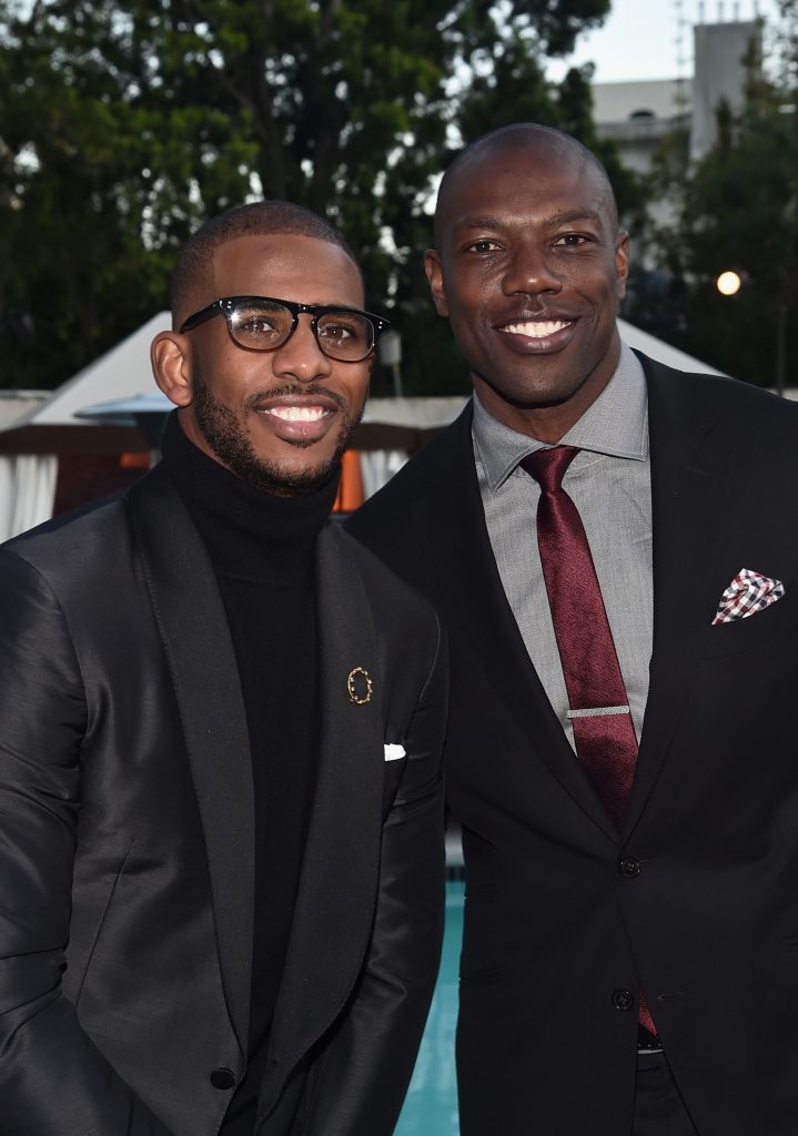LOS ANGELES, CA - MARCH 25:  NBA player Chris Paul (L) and former NFL player Terrell Owens attend the Cedars-Sinai Sports Spectacular at W Los Angeles  West Beverly Hills on March 25, 2016 in Los Angeles, California.  (Photo by Alberto E. Rodriguez/Getty Images for Sports Spectacular) *** Local Caption *** Terrell Owens;Chris Paul